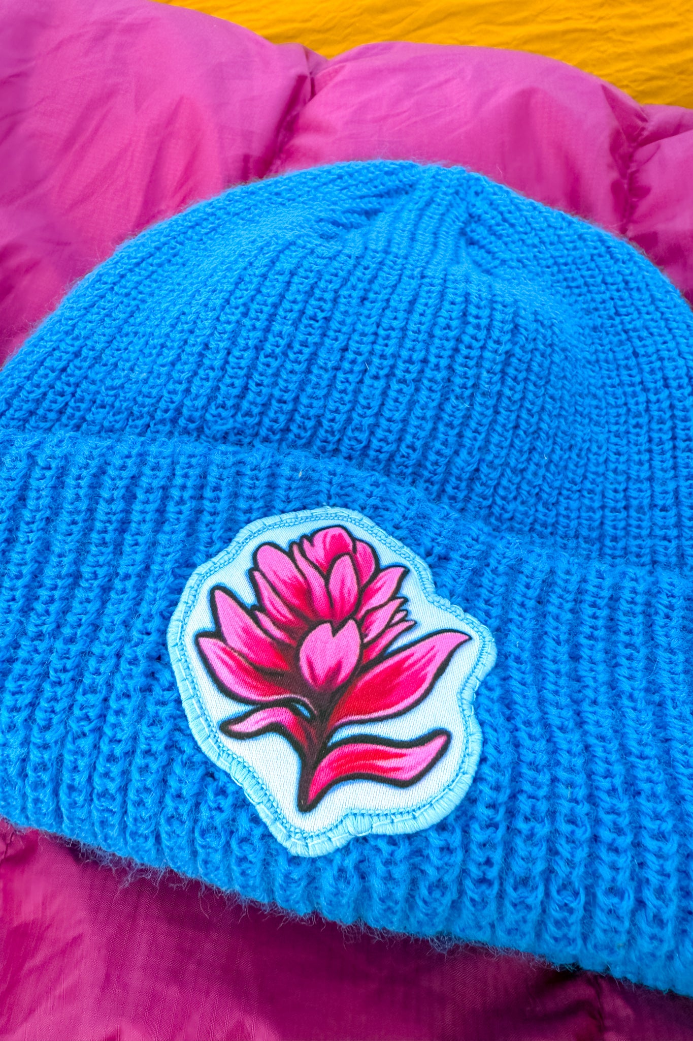 Whimgy Beanie Blue×Pink isecai ビーニー　 帽子 Whimgy Beanie Blue×Pink isecai ビーニー - メルカリ